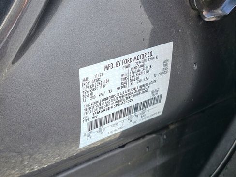 Used 2023 Ford Explorer XLT w/ Equipment Group 202A image 37