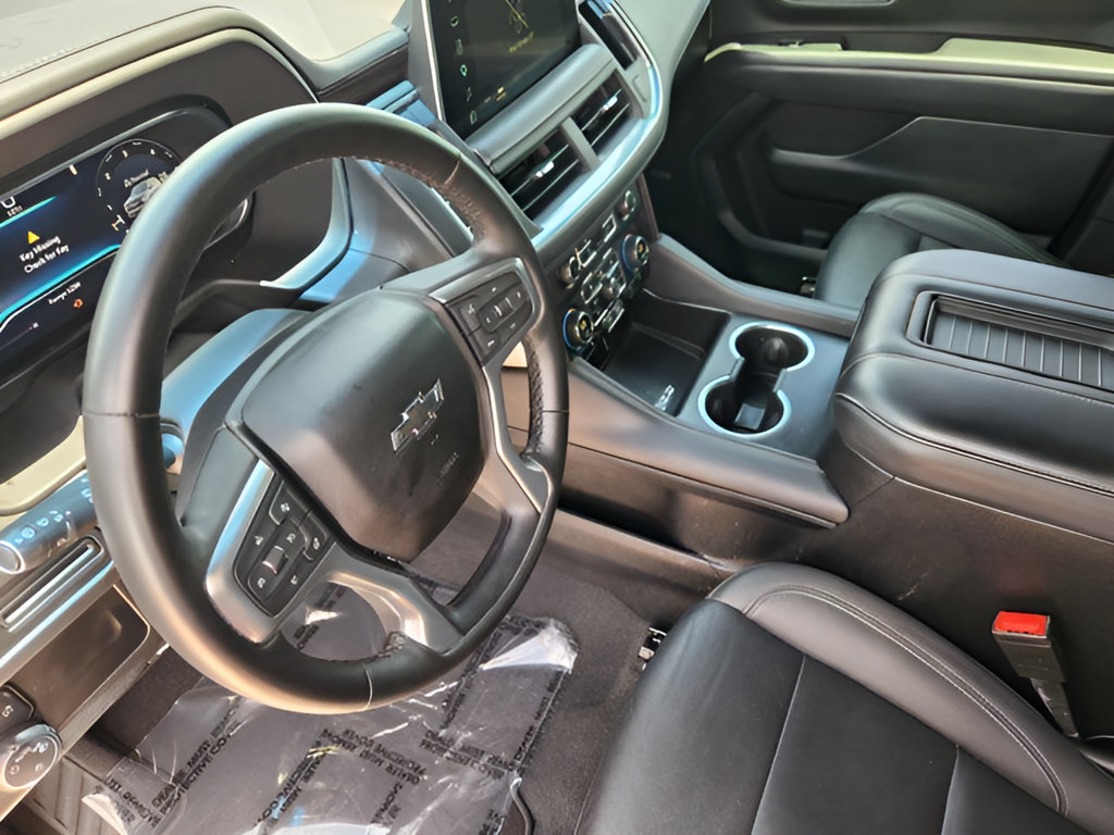 Used 2024 Chevrolet Tahoe Z71 w/ Luxury Package AWD/4WD image 21