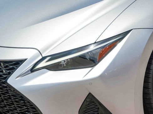 Used 2022 Lexus IS 350 F Sport w/ Accessory Package RWD image 8
