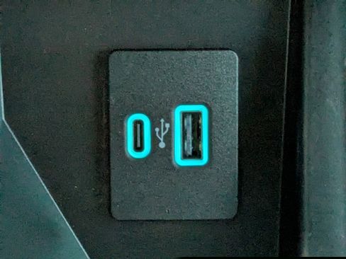 Used 2024 Ford F150 Raptor image 23