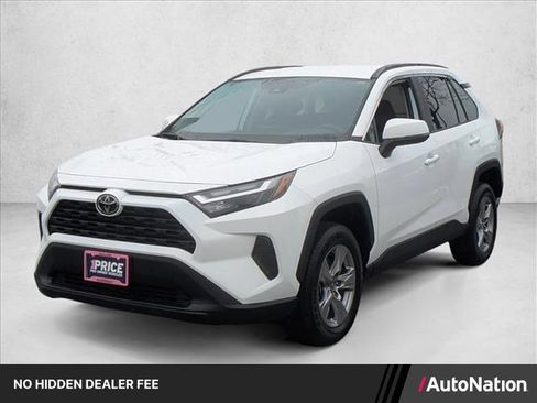 Used 2025 Toyota RAV4 XLE w/ Weather Package FWD image 1
