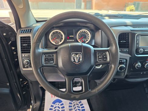 Used 2018 RAM 1500 Express RWD image 16