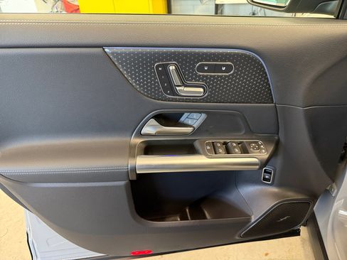 New 2026 Mercedes-Benz GLA 35 AMG 4MATIC image 13