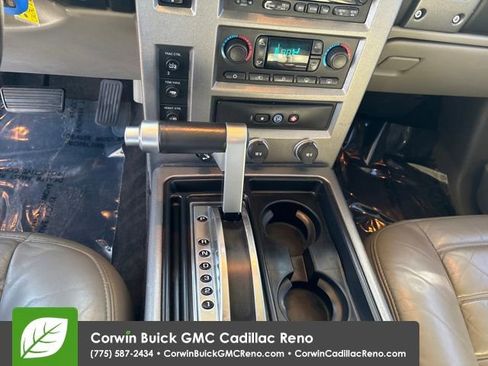Used 2003 HUMMER H2 w/ Preferred Equipment Group image 20