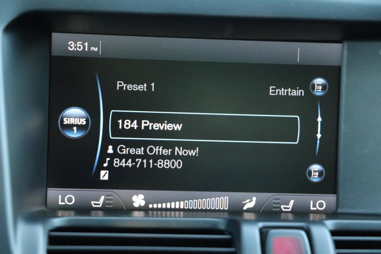 Used 2015 Volvo XC60 T6 AWD/4WD image 24