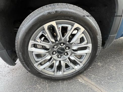 Used 2025 GMC Sierra 1500 Denali Ultimate AWD/4WD image 17