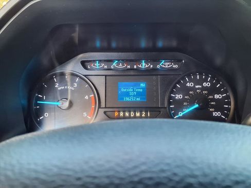 Used 2019 Ford F250 XL w/ Power Equipment Group image 16