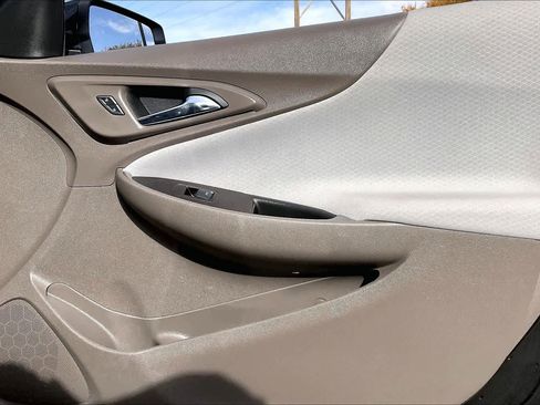 Used 2024 Chevrolet Malibu LT image 22