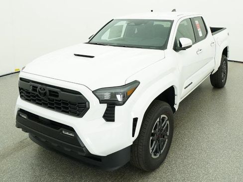 New 2026 Toyota Tacoma TRD Off-Road AWD/4WD image 3