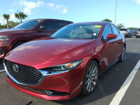 Used 2019 MAZDA MAZDA3 Select image 3