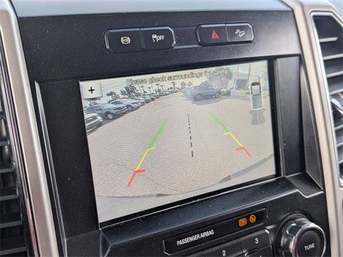 Used 2019 Ford F350 Lariat image 34