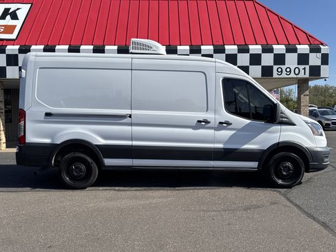 Used 2022 Ford Transit 250 w/ Load Area Protection Package image 8