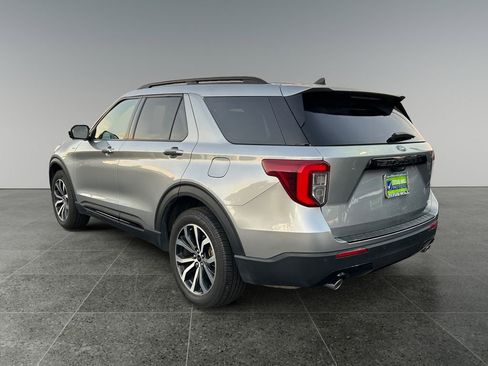 Used 2023 Ford Explorer ST-Line image 5