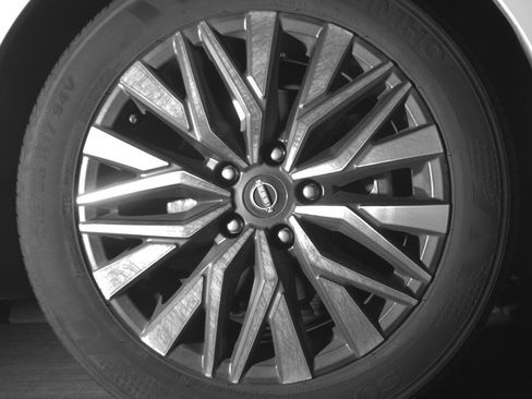 Used 2025 Nissan Altima 2.5 SV image 13