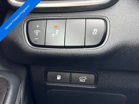 Used 2018 Kia Sorento EX image 18