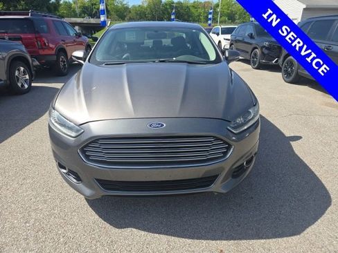 Used 2014 Ford Fusion Titanium AWD/4WD image 2