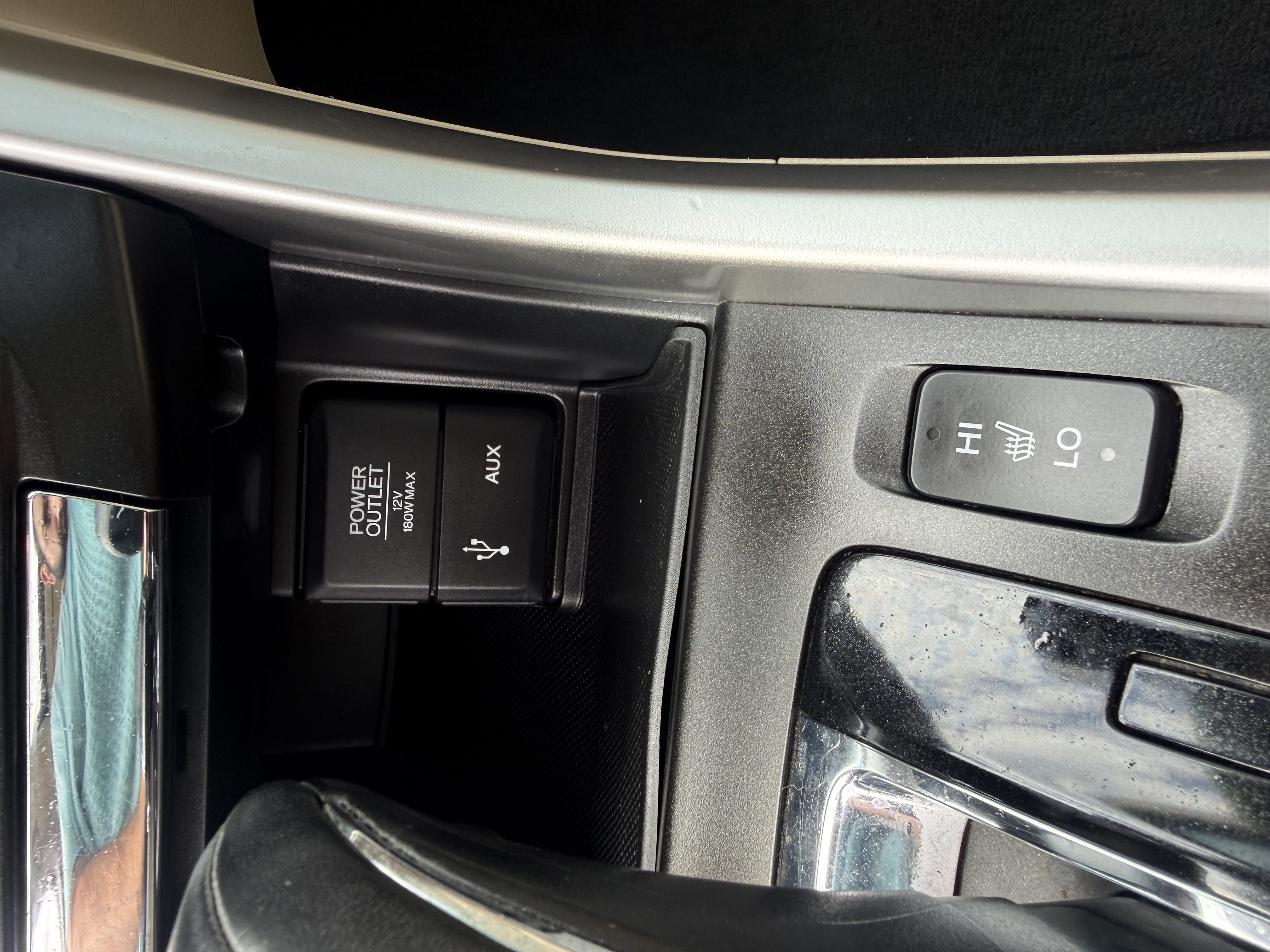 Used 2015 Honda Accord EX-L image 18