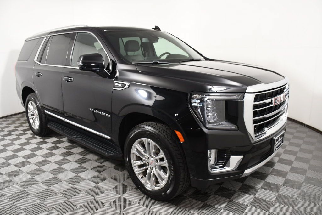 Used 2021 GMC Yukon SLT w/ SLT Premium Package AWD/4WD image 8