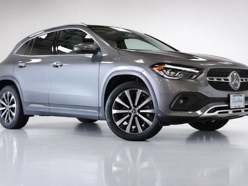 Used 2023 Mercedes-Benz GLA 250 4MATIC image 1