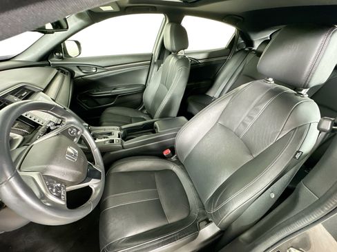 Used 2019 Honda Civic Sport Touring image 32