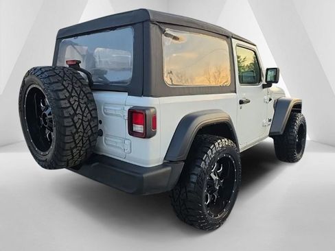 Used 2021 Jeep Wrangler Sport AWD/4WD image 4