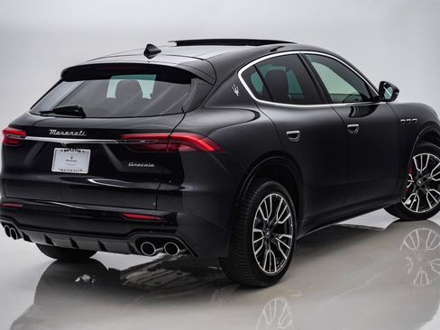 Used 2025 Maserati Grecale GT AWD/4WD image 11