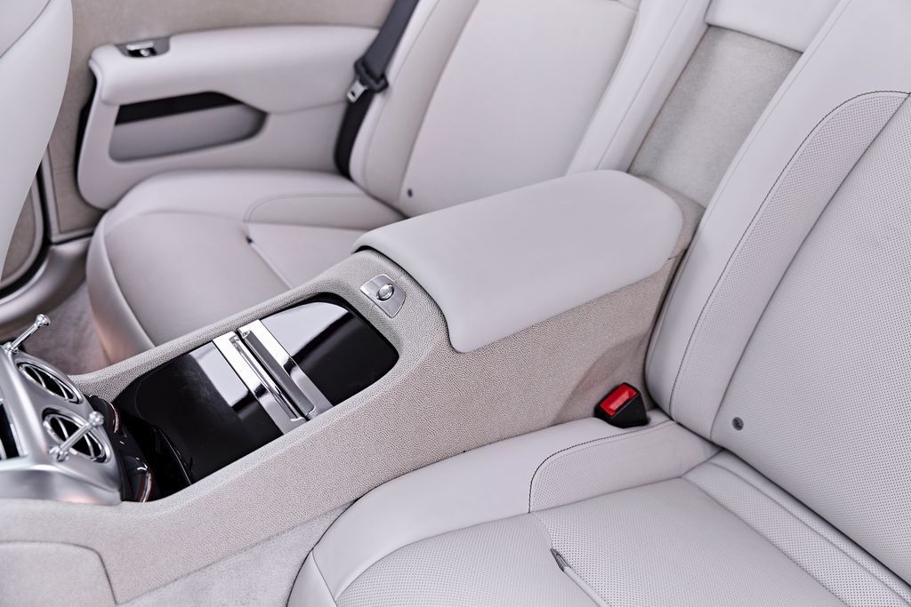 Used 2014 Rolls-Royce Wraith RWD image 55