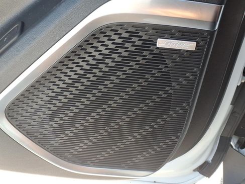 Used 2025 Buick Enclave Preferred FWD image 21