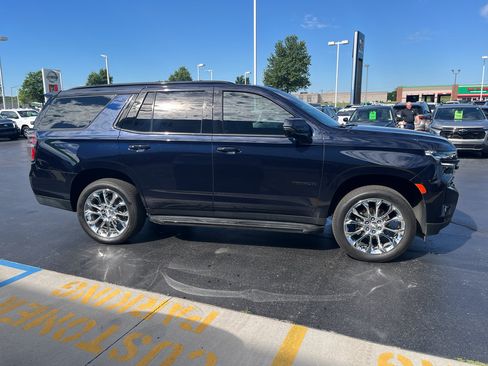 Used 2024 Chevrolet Tahoe RST w/ Luxury Package AWD/4WD image 6
