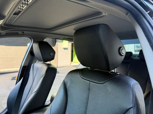 Used 2013 BMW 328i xDrive Sedan image 10