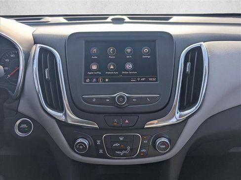 Used 2022 Chevrolet Equinox LS image 12