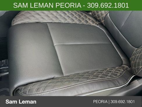 New 2025 Jeep Grand Cherokee Summit w/ Obsidian Package image 19