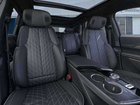 New 2026 Cadillac Lyriq V w/ LPO, Floor Liner Package AWD/4WD image 16