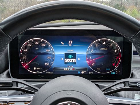 Used 2023 Mercedes-Benz C 300 Sedan image 16