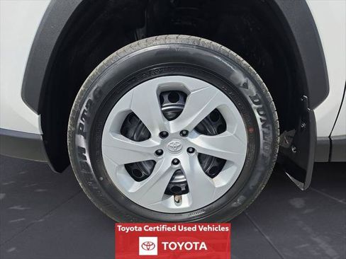 Certified 2023 Toyota RAV4 LE AWD/4WD image 16