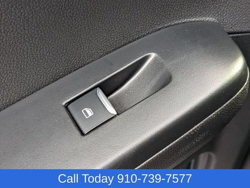 Used 2024 Ford Escape ST-Line w/ Tech Pack #1 FWD image 30