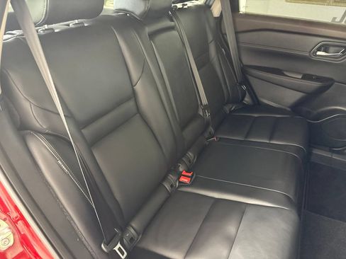 Used 2023 Nissan Rogue SL w/ SL Premium Package FWD image 29