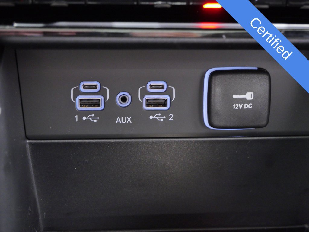 Certified 2024 Jeep Grand Cherokee Limited w/ Black Appearance Package AWD/4WD image 25