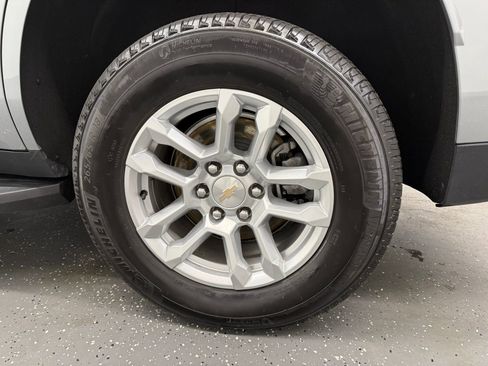 Used 2025 Chevrolet Tahoe LT image 19