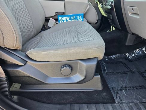 Used 2018 Ford F150 XLT AWD/4WD image 39