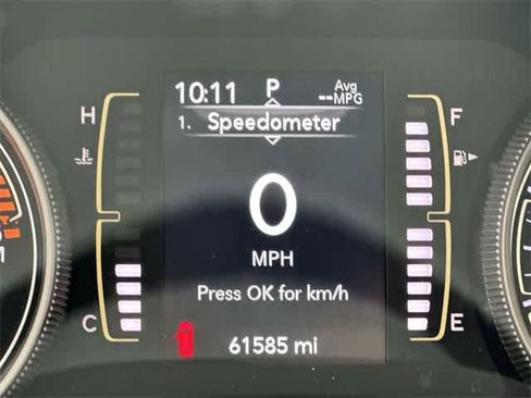 Used 2019 Jeep Cherokee Latitude Plus w/ Cold Weather Group image 5