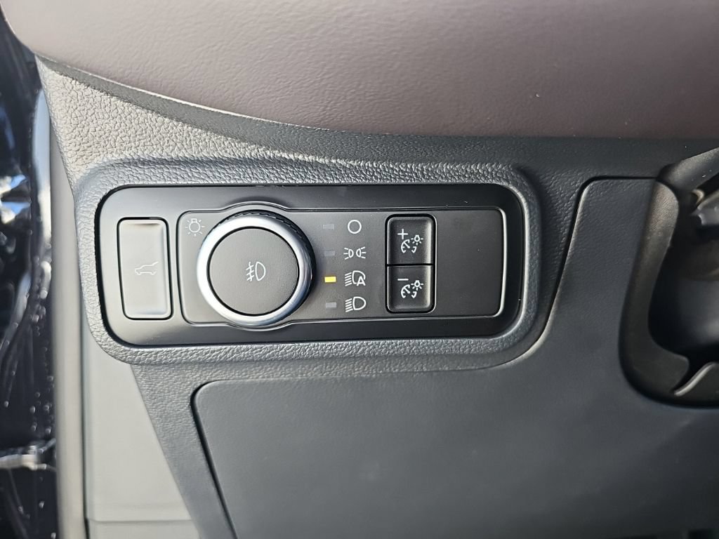 New 2026 Ford Explorer Platinum w/ LUX Leather Package AWD/4WD image 22