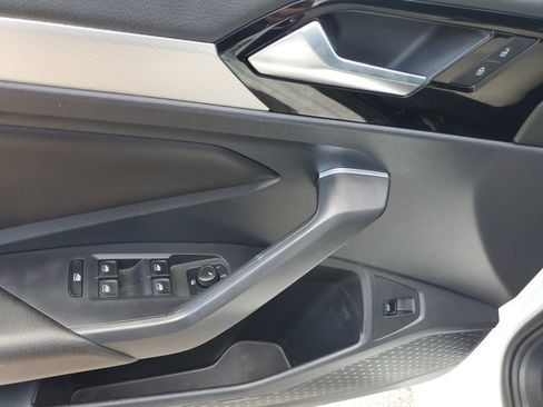 Used 2019 Volkswagen Jetta R-Line image 21