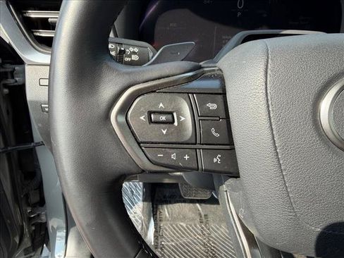 Used 2024 Lexus GX 550 w/ Accessory Package (Z1) AWD/4WD image 15