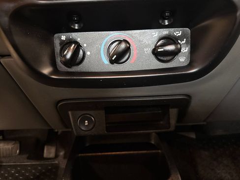 Used 2010 Ford Ranger XL RWD image 86