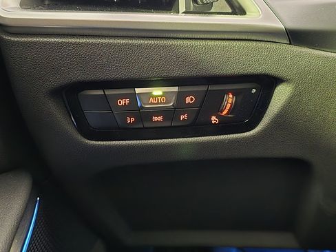 Used 2025 BMW 330i xDrive Sedan w/ M Sport Package image 24