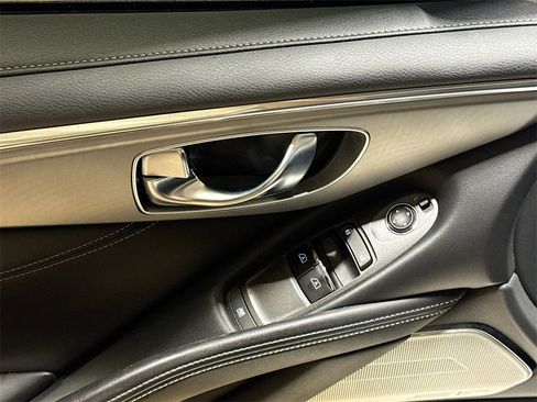 Used 2022 INFINITI Q60 3.0t Luxe w/ Style Package image 18