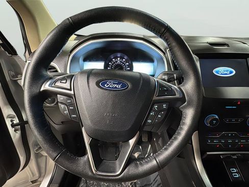 Used 2019 Ford Edge SEL w/ Equipment Group 201A image 11