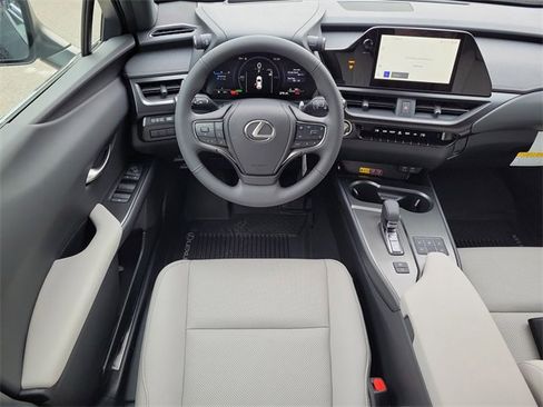 New 2025 Lexus UX 300h AWD image 10