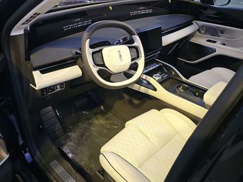 New 2026 Lincoln Nautilus Black Label image 5